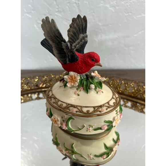 Vintage Heritage House Sing A Song Bird Music Box Trinket Jar- Hawaiian Wedding - Picture 1 of 9